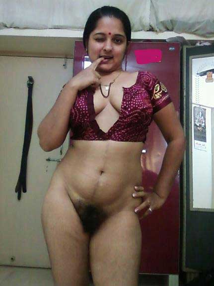https://pub-5fcdf72a54cd4edbb03ec3edaa415a42.r2.dev/nakedleaks/110_captivating_images_of_hirsute_vaginas/25.jpg