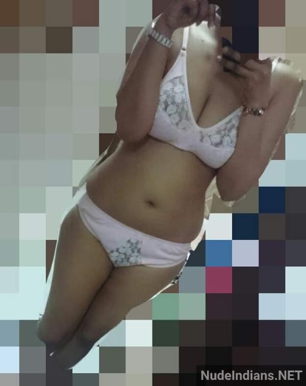 https://pub-5fcdf72a54cd4edbb03ec3edaa415a42.r2.dev/nakedleaks/110_sensual_indian_girl_photos_showcasing_hot_features/32.jpg
