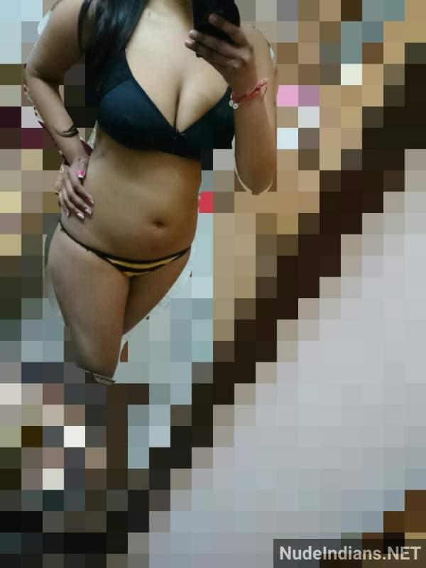 https://pub-5fcdf72a54cd4edbb03ec3edaa415a42.r2.dev/nakedleaks/110_sensual_indian_girl_photos_showcasing_hot_features/40.jpg