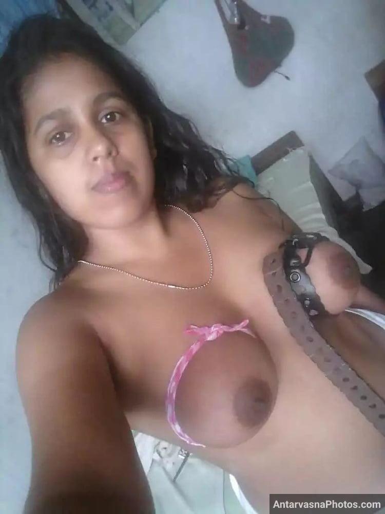https://pub-5fcdf72a54cd4edbb03ec3edaa415a42.r2.dev/nakedleaks/17_spicy_photos_showcasing_the_allure_of_a_young_mallu_wife!/3.jpg