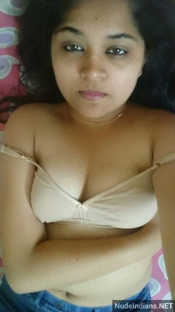 https://pub-5fcdf72a54cd4edbb03ec3edaa415a42.r2.dev/nakedleaks/18+_exposed_marathi_girlfriend's_intimate_photos_leaked/10.jpg