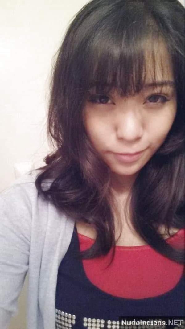https://pub-5fcdf72a54cd4edbb03ec3edaa415a42.r2.dev/nakedleaks/18+_revelations:_manipuri_girl's_private_photos_exposed/47.jpg