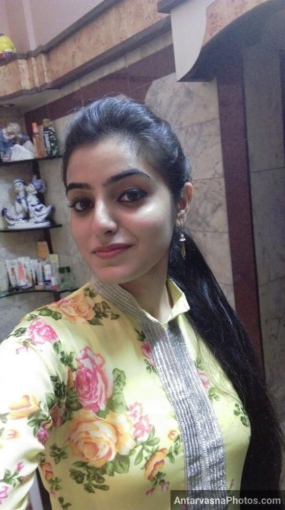 https://pub-5fcdf72a54cd4edbb03ec3edaa415a42.r2.dev/nakedleaks/199_enticing_amateur_indian_girl_nude_images/88.jpg