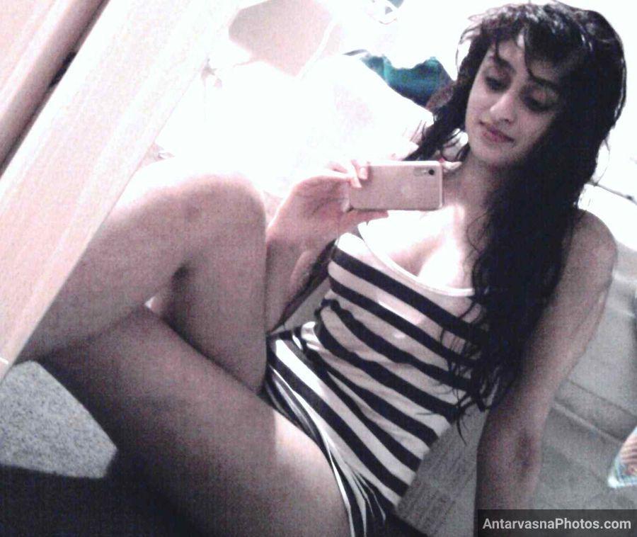 https://pub-5fcdf72a54cd4edbb03ec3edaa415a42.r2.dev/nakedleaks/27_sensual_images_of_a_pakistani_hijab_girl/17.jpg
