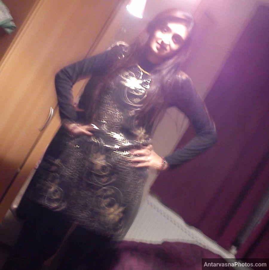 https://pub-5fcdf72a54cd4edbb03ec3edaa415a42.r2.dev/nakedleaks/27_sensual_images_of_a_pakistani_hijab_girl/5.jpg
