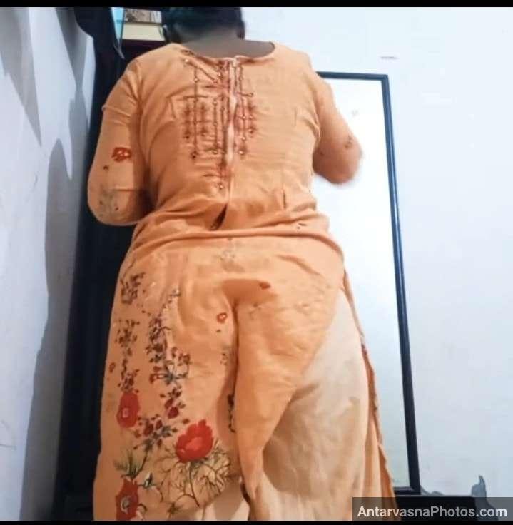 https://pub-5fcdf72a54cd4edbb03ec3edaa415a42.r2.dev/nakedleaks/28_sizzling_indian_photos_of_women_in_salwar/13.jpg