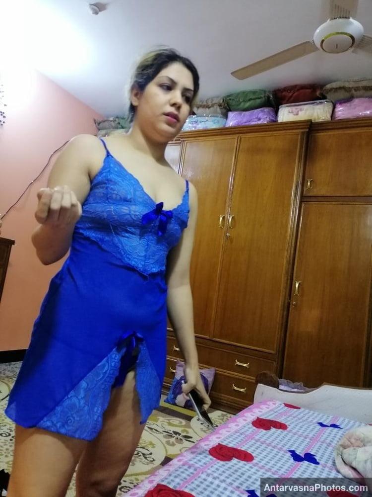 https://pub-5fcdf72a54cd4edbb03ec3edaa415a42.r2.dev/nakedleaks/33_revealing_pictures_of_desi_wife_–_sensual_busty_curves/11.jpg
