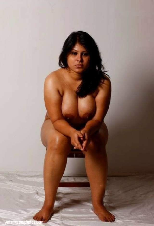 https://pub-5fcdf72a54cd4edbb03ec3edaa415a42.r2.dev/nakedleaks/35_images_of_indian_model_in_action/0.jpg
