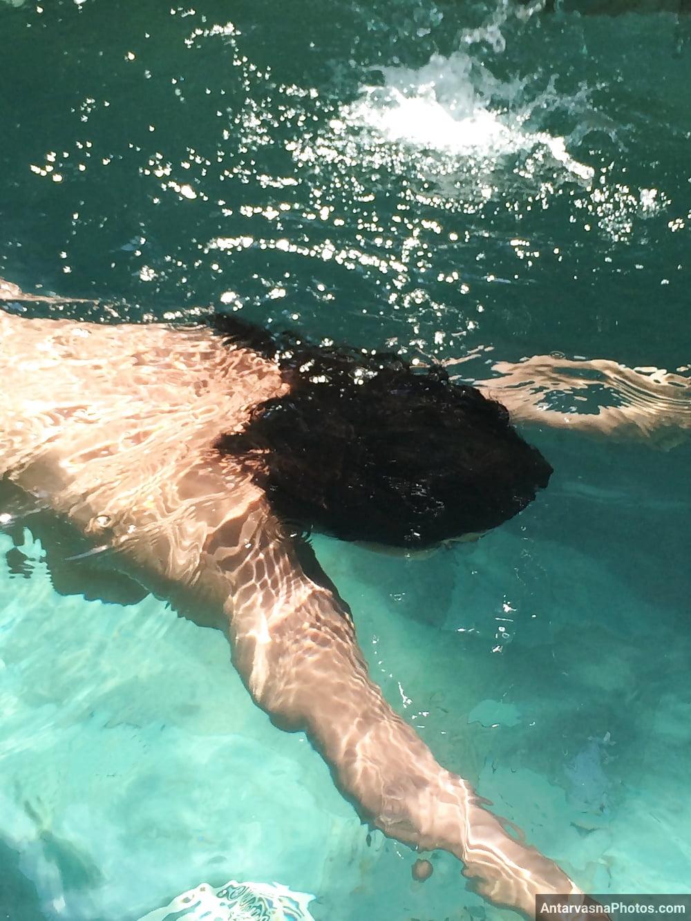 https://pub-5fcdf72a54cd4edbb03ec3edaa415a42.r2.dev/nakedleaks/46_captivating_photos_of_boss_aunty_in_goa/5.jpg