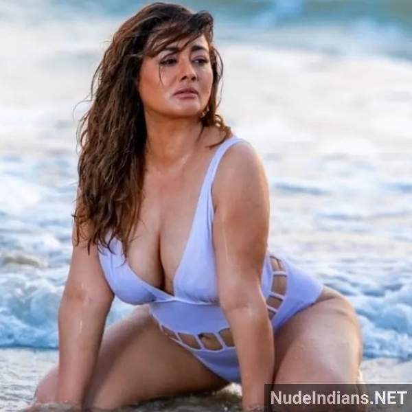 https://pub-5fcdf72a54cd4edbb03ec3edaa415a42.r2.dev/nakedleaks/50_revealing_images_of_indian_wives_and_mature_women_went_viral/2.jpg