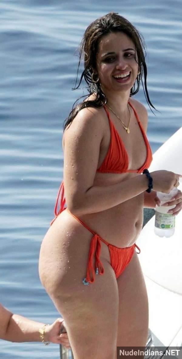 https://pub-5fcdf72a54cd4edbb03ec3edaa415a42.r2.dev/nakedleaks/50_revealing_images_of_indian_wives_and_mature_women_went_viral/41.jpg