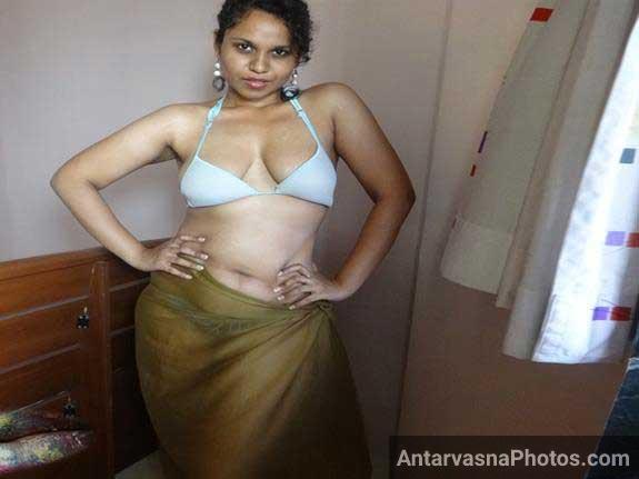 https://pub-5fcdf72a54cd4edbb03ec3edaa415a42.r2.dev/nakedleaks/50_sizzling_images_of_indian_beauty_lily/40.jpg