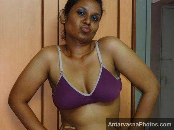 https://pub-5fcdf72a54cd4edbb03ec3edaa415a42.r2.dev/nakedleaks/50_sizzling_images_of_indian_beauty_lily/56.jpg