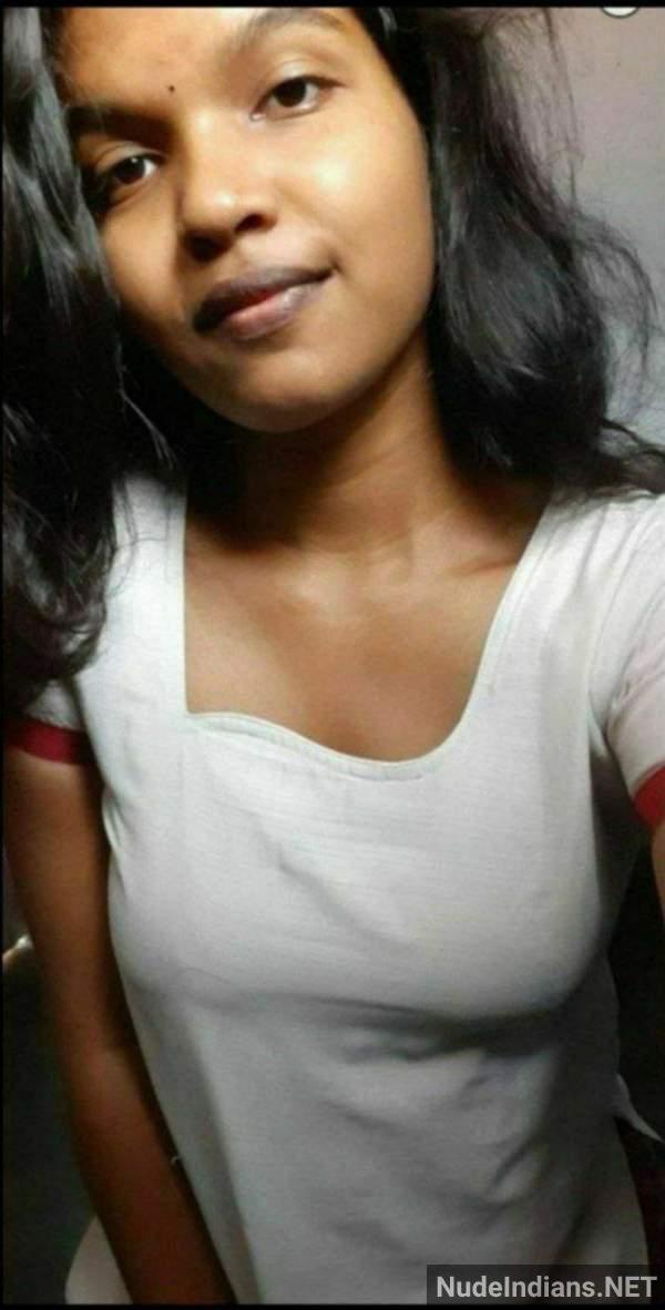 https://pub-5fcdf72a54cd4edbb03ec3edaa415a42.r2.dev/nakedleaks/65_south_indian_beauties_flaunting_big_assets_in_viral_photos/54.jpg