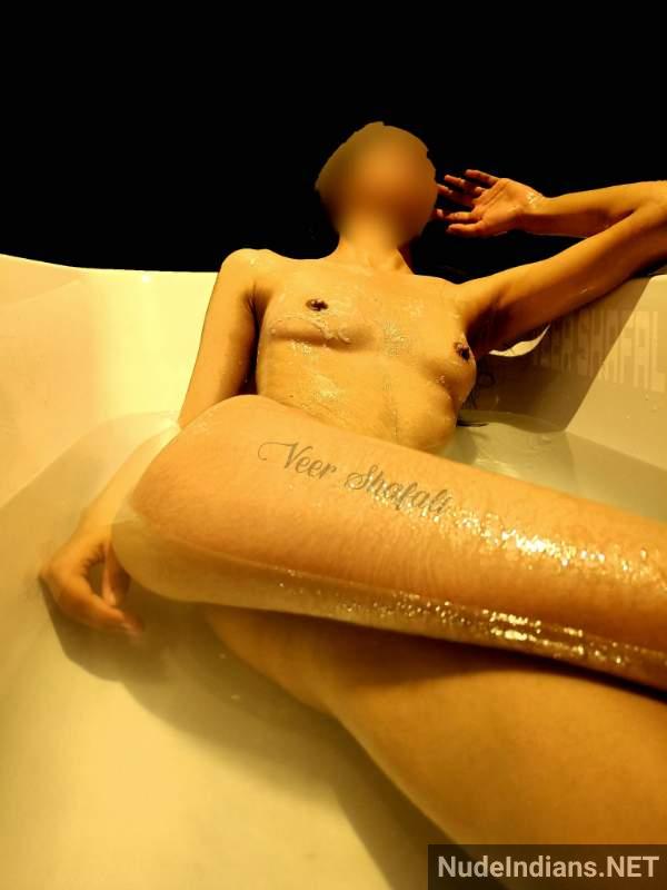 https://pub-5fcdf72a54cd4edbb03ec3edaa415a42.r2.dev/nakedleaks/79_exposed_photos_of_marathi_girls_-_hot_and_sensual_shots/3.jpg