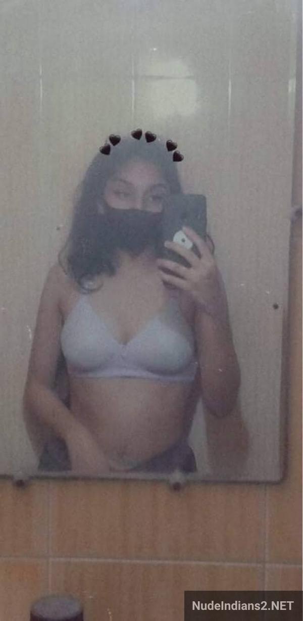 https://pub-5fcdf72a54cd4edbb03ec3edaa415a42.r2.dev/nakedleaks/aditi_from_south_delhi_tempts_with_revealing_photos/6.jpg