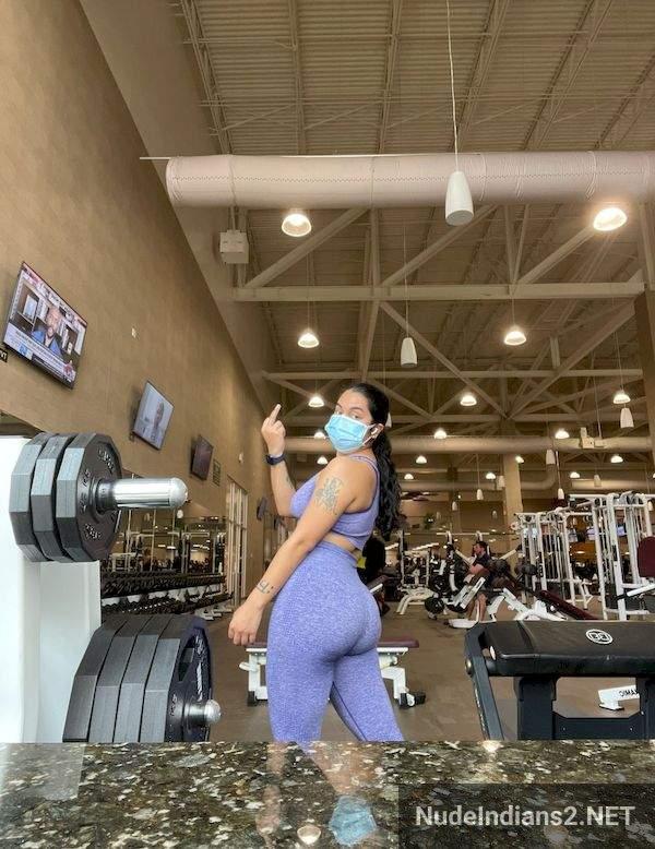 https://pub-5fcdf72a54cd4edbb03ec3edaa415a42.r2.dev/nakedleaks/admire_vishakha_mallya's_sensual_images_of_curvy_body/109.jpg