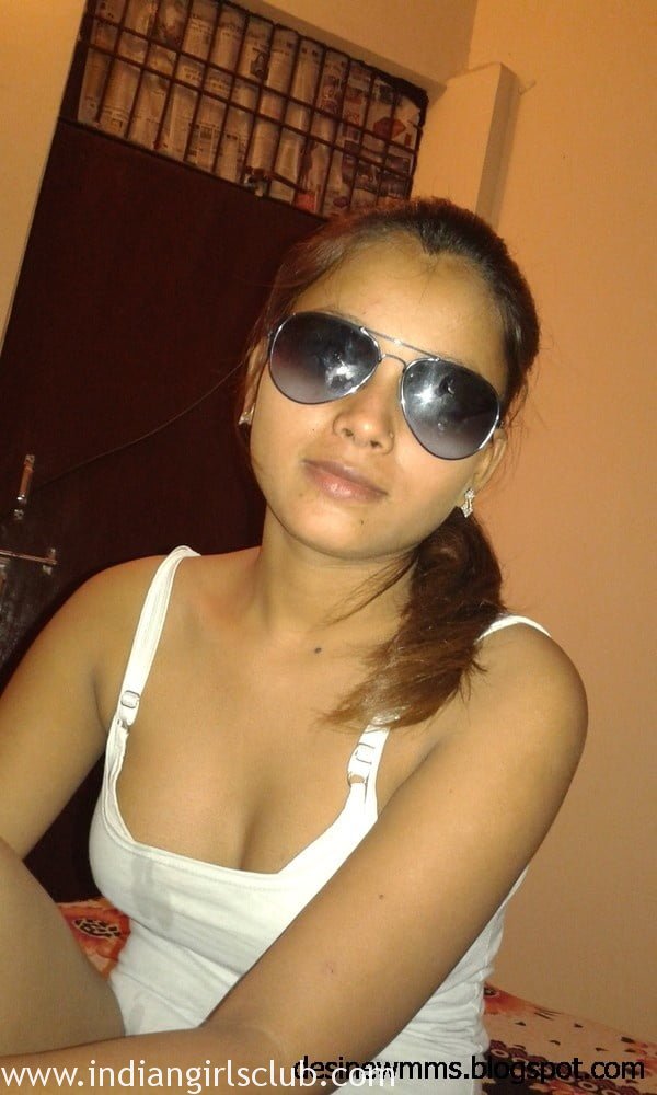 https://pub-5fcdf72a54cd4edbb03ec3edaa415a42.r2.dev/nakedleaks/adorable_desi_bhabhi_showcasing_attractive_chest_pictures/0.jpg