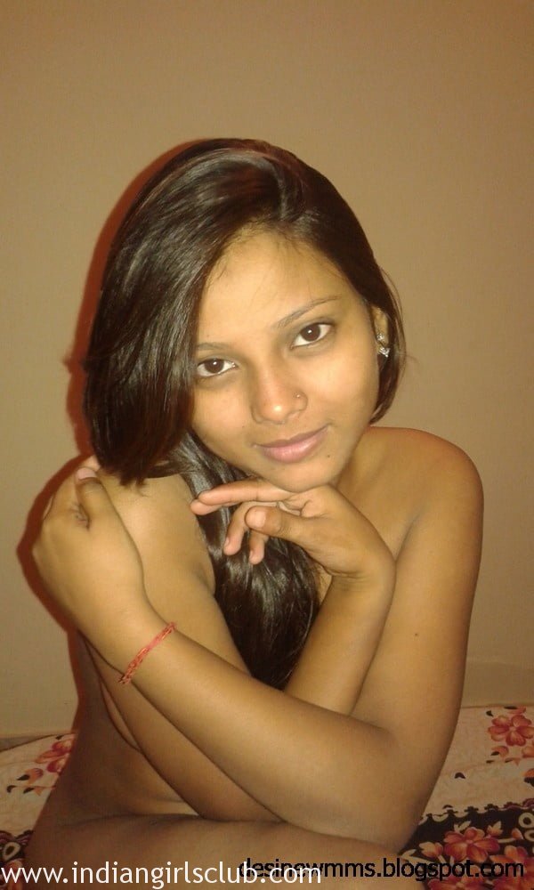https://pub-5fcdf72a54cd4edbb03ec3edaa415a42.r2.dev/nakedleaks/adorable_desi_bhabhi_showcasing_attractive_chest_pictures/5.jpg