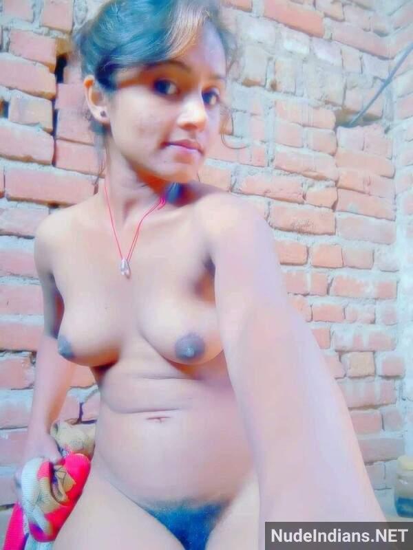 https://pub-5fcdf72a54cd4edbb03ec3edaa415a42.r2.dev/nakedleaks/adorable_indian_girlfriends_naked_selfie_images_exposed_by_partners/40.jpg