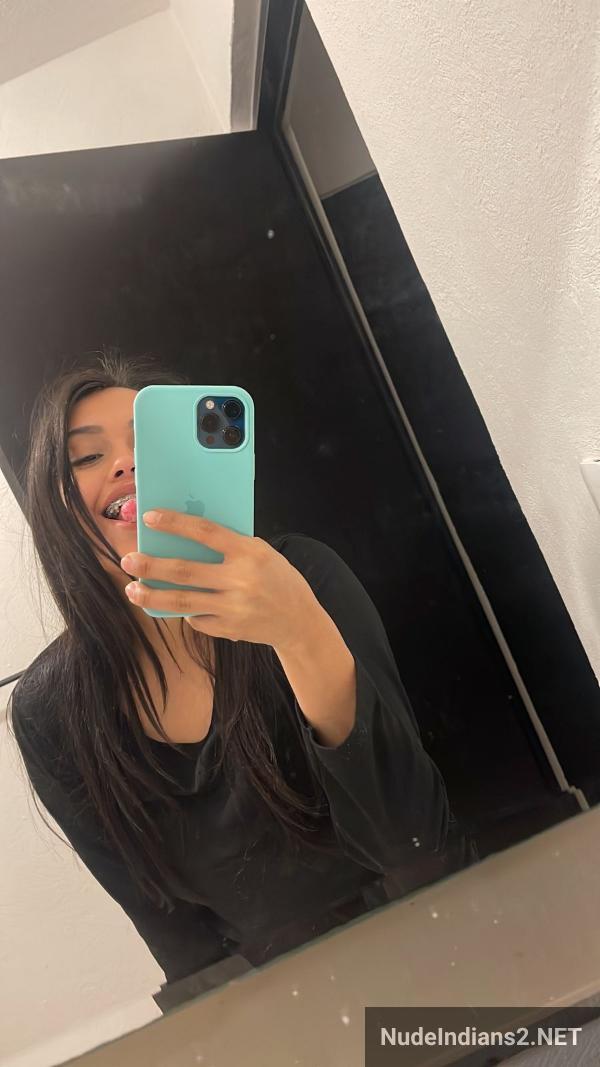 https://pub-5fcdf72a54cd4edbb03ec3edaa415a42.r2.dev/nakedleaks/adorable_payal's_busty_selfies_&_anal_adventures_with_college_crush/0.jpg