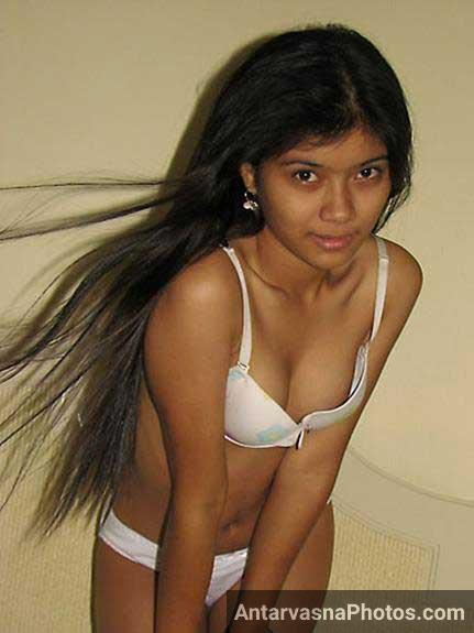 https://pub-5fcdf72a54cd4edbb03ec3edaa415a42.r2.dev/nakedleaks/adorable_young_rashmi_and_her_petite_indian_breasts/1.jpg