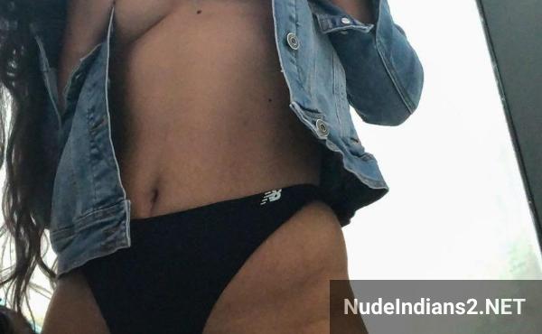 https://pub-5fcdf72a54cd4edbb03ec3edaa415a42.r2.dev/nakedleaks/adult_content:_navya_sunidhi_from_meerut_showcasing_her_busty_body_in_modelling_photos/45.jpg