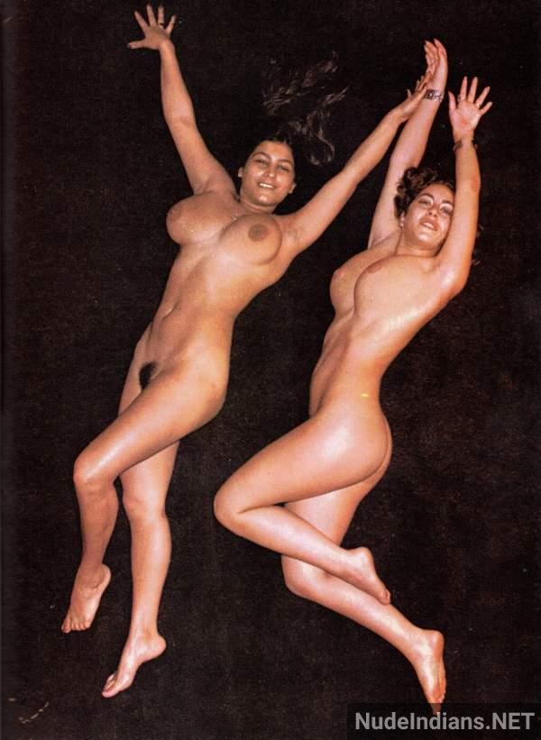 https://pub-5fcdf72a54cd4edbb03ec3edaa415a42.r2.dev/nakedleaks/adult_film_actress_from_the_90s_with_ample_bosom_engaging_in_intimacy/18.jpg