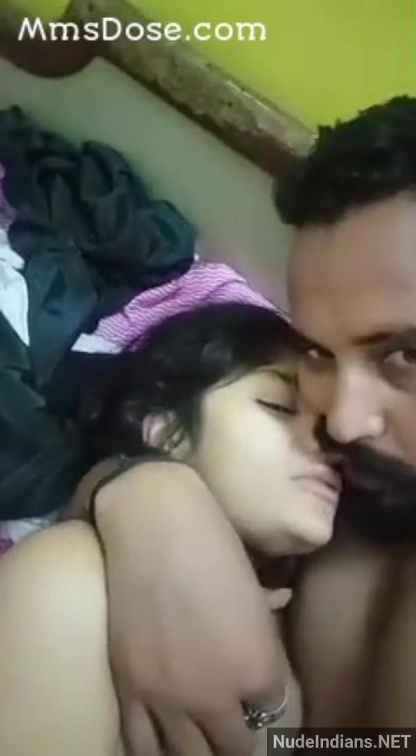 https://pub-5fcdf72a54cd4edbb03ec3edaa415a42.r2.dev/nakedleaks/adult_muslim_girl_ayesha_engaging_in_intimate_act_with_relative_on_bed/11.jpg