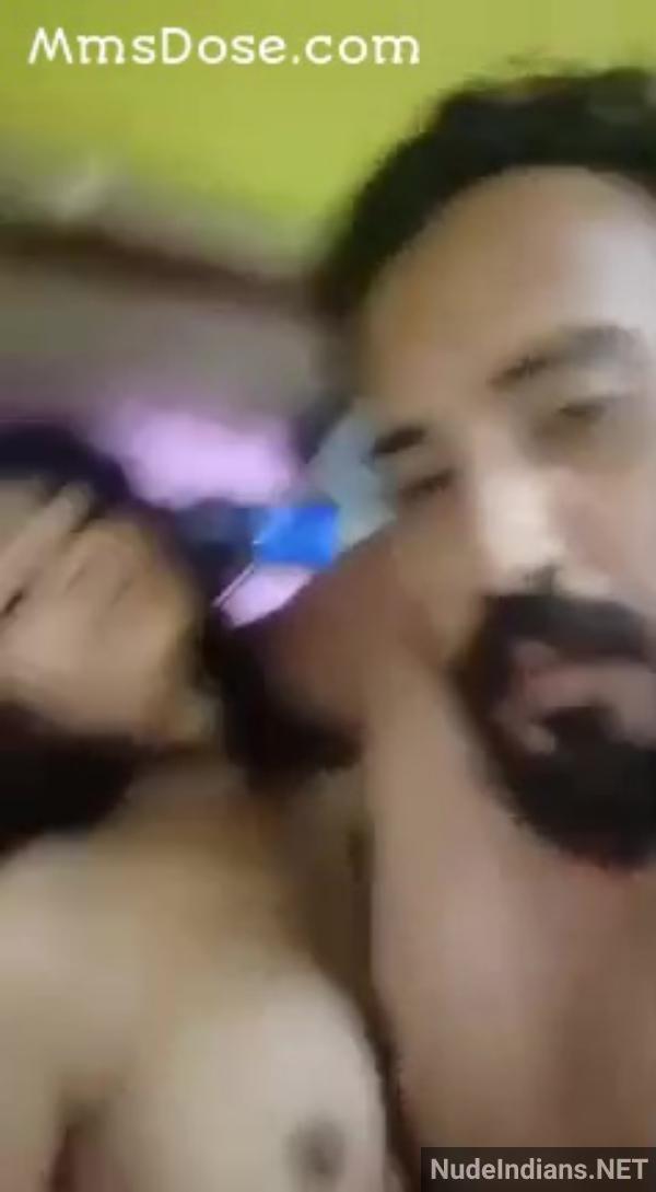 https://pub-5fcdf72a54cd4edbb03ec3edaa415a42.r2.dev/nakedleaks/adult_muslim_girl_ayesha_engaging_in_intimate_act_with_relative_on_bed/20.jpg