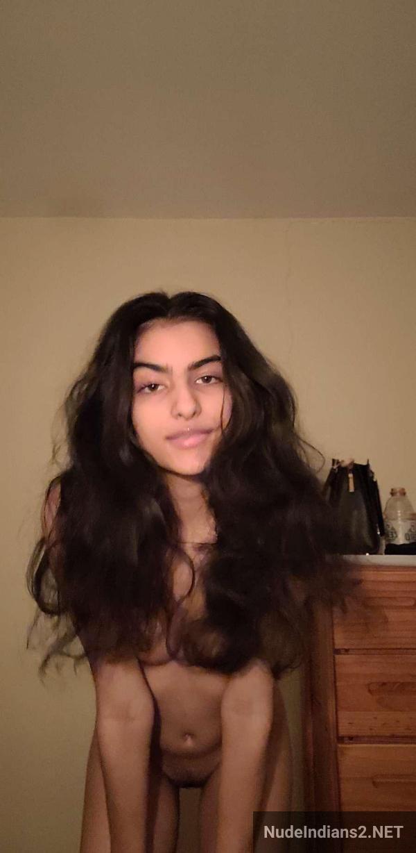 https://pub-5fcdf72a54cd4edbb03ec3edaa415a42.r2.dev/nakedleaks/adventurous_nri_lady_riddhi_parekh_enjoys_time_with_international_boyfriend/25.jpg