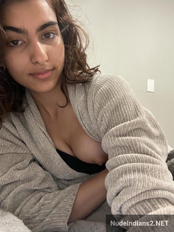 https://pub-5fcdf72a54cd4edbb03ec3edaa415a42.r2.dev/nakedleaks/adventurous_nri_lady_riddhi_parekh_enjoys_time_with_international_boyfriend/57.jpg