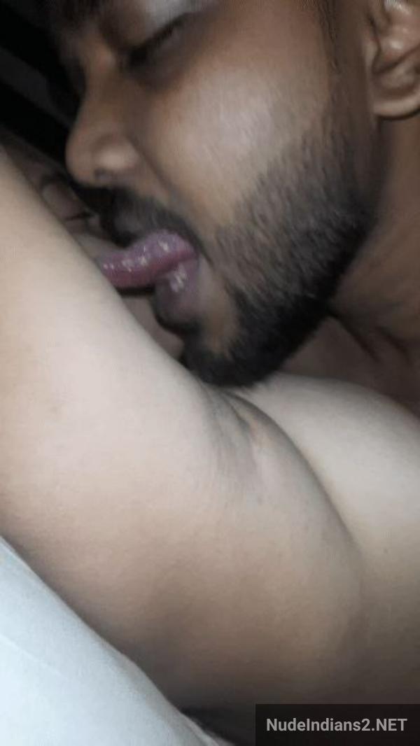 https://pub-5fcdf72a54cd4edbb03ec3edaa415a42.r2.dev/nakedleaks/affair_photos_of_kolkata_bhabhi_moonmoon_and_her_lover/12.jpg