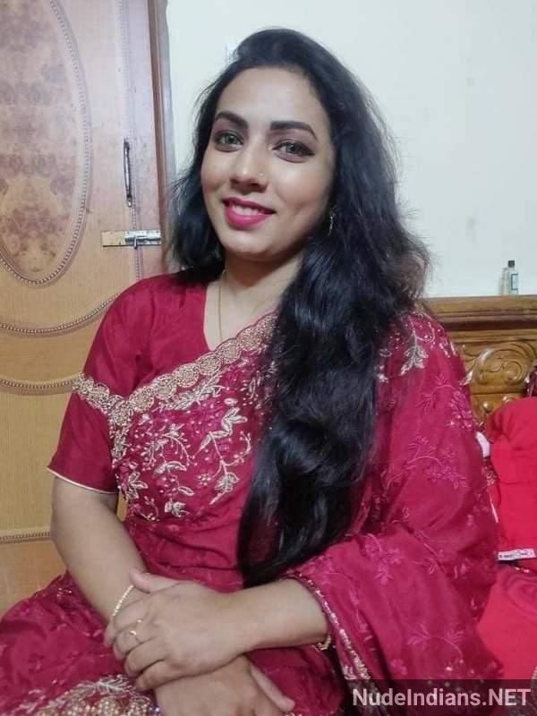 https://pub-5fcdf72a54cd4edbb03ec3edaa415a42.r2.dev/nakedleaks/ajmer_woman_is_alluring_wife_with_dual_spouses/52.jpg