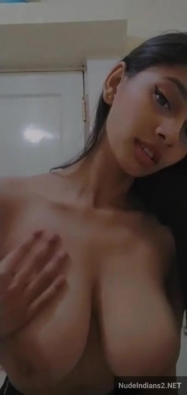 https://pub-5fcdf72a54cd4edbb03ec3edaa415a42.r2.dev/nakedleaks/arpita's_bold_display:_unveiling_round_bosom_without_bra/25.jpg