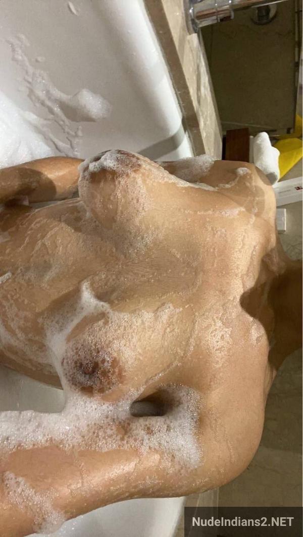 https://pub-5fcdf72a54cd4edbb03ec3edaa415a42.r2.dev/nakedleaks/assortment_of_desi_girlfriends_eager_to_stray_for_intimacy/55.jpg