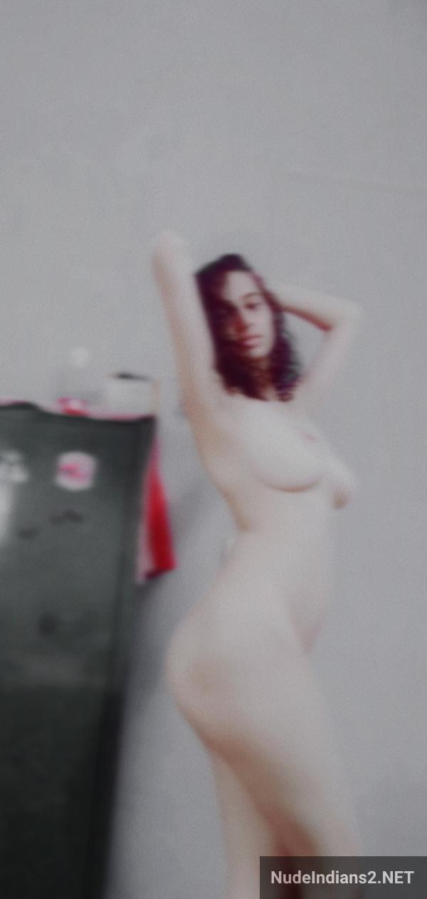 https://pub-5fcdf72a54cd4edbb03ec3edaa415a42.r2.dev/nakedleaks/assortment_of_desi_girlfriends_eager_to_stray_for_intimacy/6.jpg