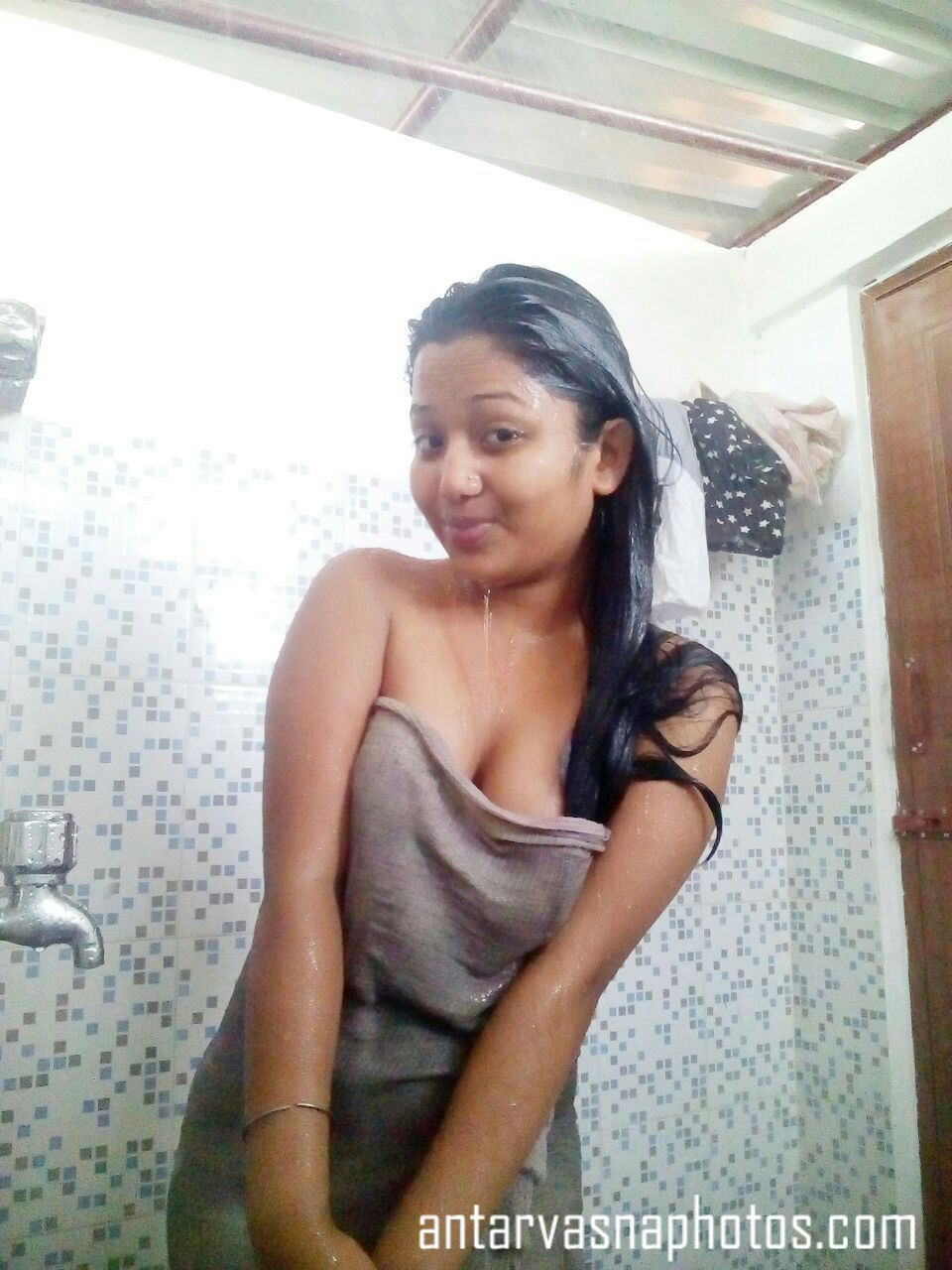 https://pub-5fcdf72a54cd4edbb03ec3edaa415a42.r2.dev/nakedleaks/attractive_adolescent's_untouched_private_photos/1.jpg