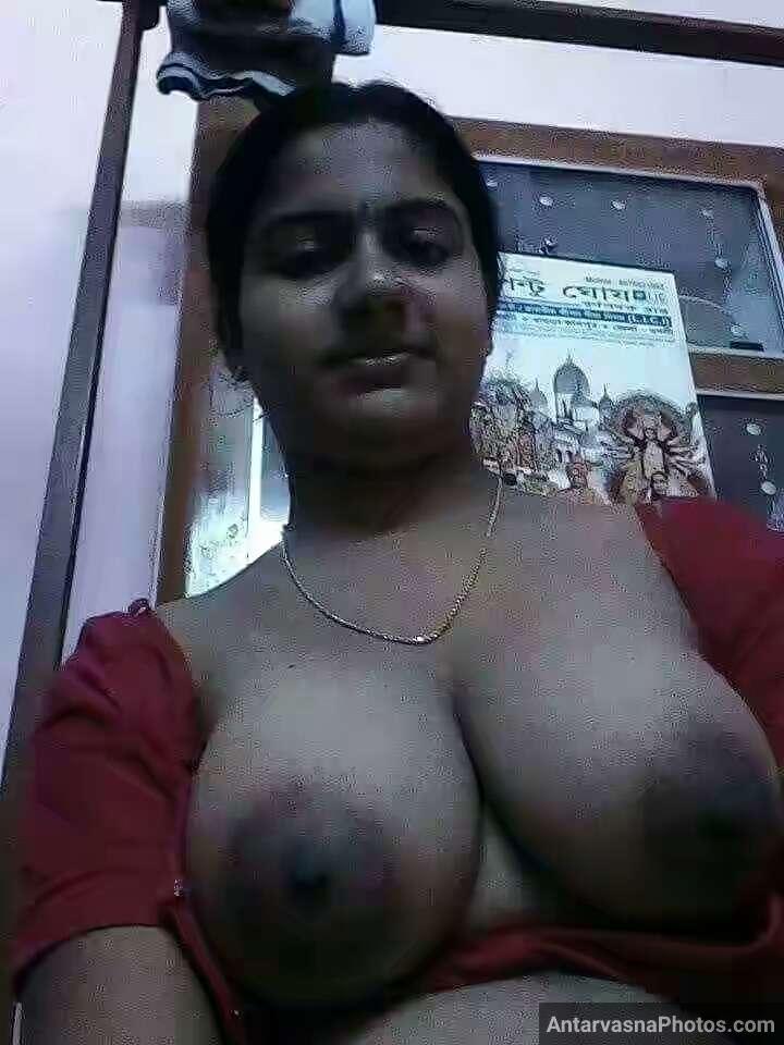 https://pub-5fcdf72a54cd4edbb03ec3edaa415a42.r2.dev/nakedleaks/attractive_bengali_bhabhi_showcasing_large_breasts_and_intimate_photos/1.jpg