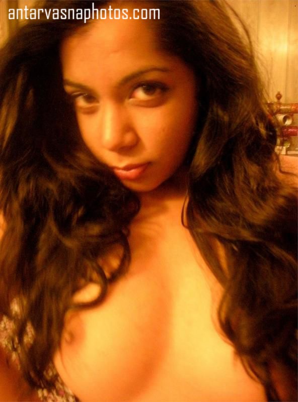 https://pub-5fcdf72a54cd4edbb03ec3edaa415a42.r2.dev/nakedleaks/attractive_bengali_teenager_ranu's_sizzling_topless_images/3.jpg