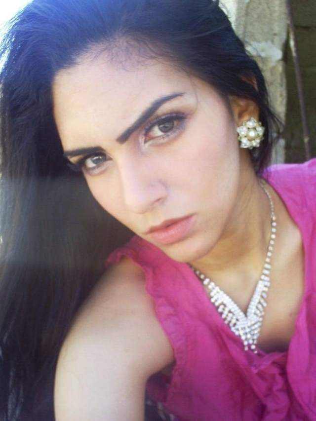 https://pub-5fcdf72a54cd4edbb03ec3edaa415a42.r2.dev/nakedleaks/attractive_indian_women_exposed_in_photo_collection/0.jpg