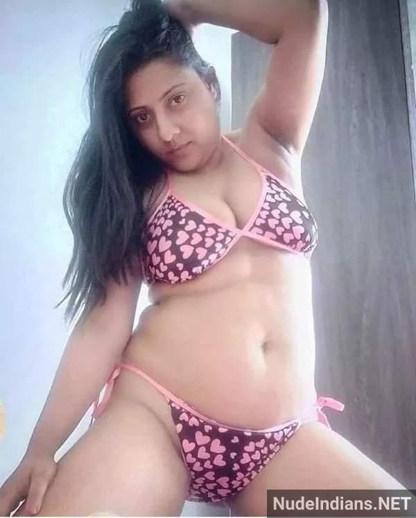 https://pub-5fcdf72a54cd4edbb03ec3edaa415a42.r2.dev/nakedleaks/attractive_indian_women_in_lingerie_adult_images/35.jpg