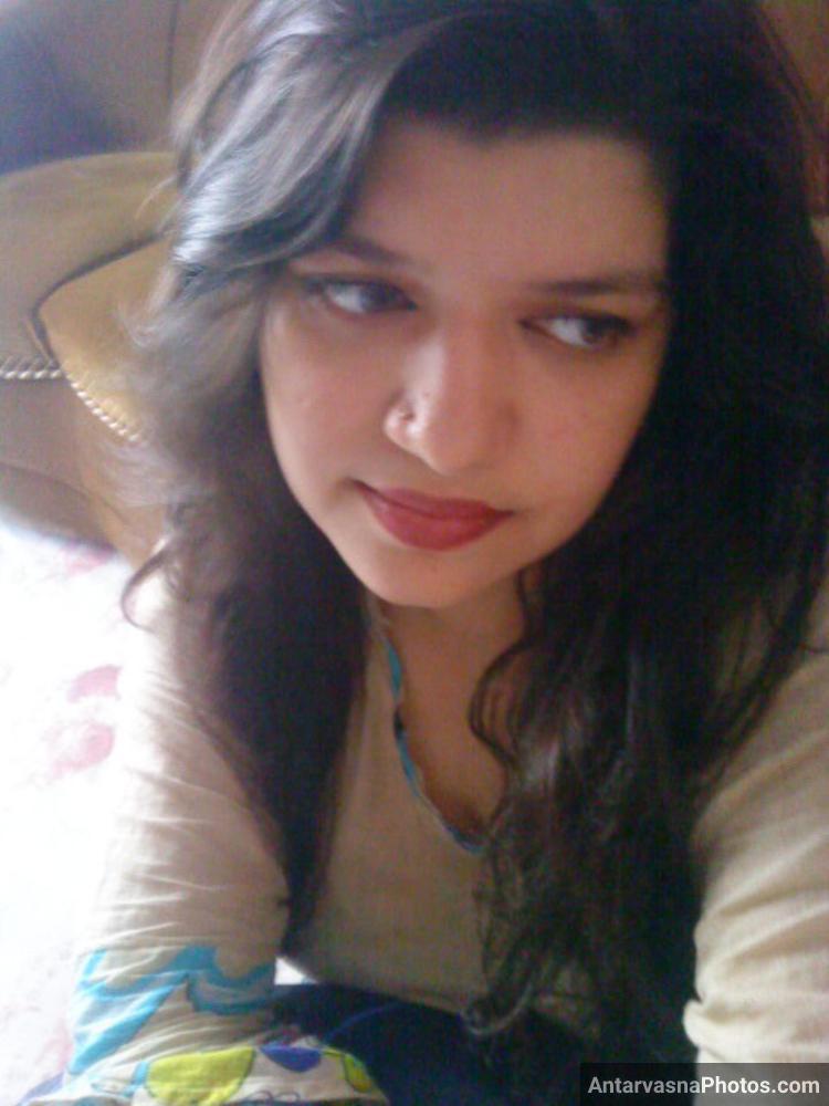 https://pub-5fcdf72a54cd4edbb03ec3edaa415a42.r2.dev/nakedleaks/attractive_kashmiri_lady's_22_sensual_photographs/0.jpg