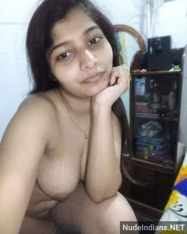 https://pub-5fcdf72a54cd4edbb03ec3edaa415a42.r2.dev/nakedleaks/attractive_naked_ladies_from_bangladesh_in_provocative_selfies/26.jpg