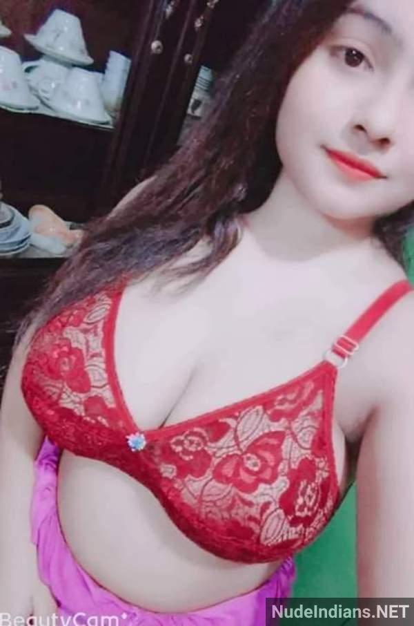 https://pub-5fcdf72a54cd4edbb03ec3edaa415a42.r2.dev/nakedleaks/attractive_naked_ladies_from_bangladesh_in_provocative_selfies/48.jpg