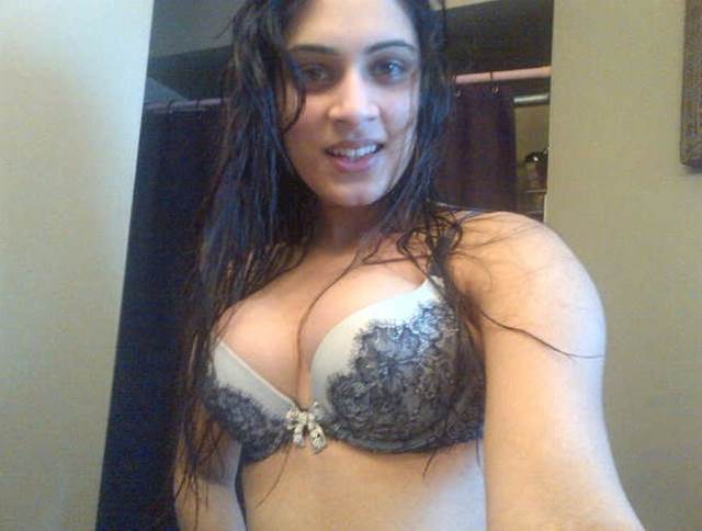 https://pub-5fcdf72a54cd4edbb03ec3edaa415a42.r2.dev/nakedleaks/attractive_parul_poses_nude_in_desi_xxx_picture/24.jpg