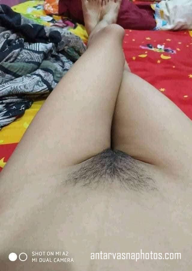 https://pub-5fcdf72a54cd4edbb03ec3edaa415a42.r2.dev/nakedleaks/attractive_payal_showcasing_her_natural_beauty_in_indian_photos/5.jpg