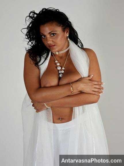 https://pub-5fcdf72a54cd4edbb03ec3edaa415a42.r2.dev/nakedleaks/attractive_woman_keira_showcasing_large_breasts/8.jpg