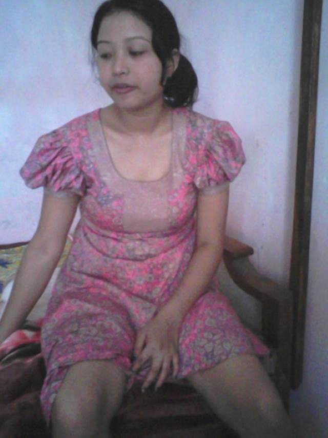 https://pub-5fcdf72a54cd4edbb03ec3edaa415a42.r2.dev/nakedleaks/aunt_tempted_by_husband,_neighbor's_intimate_photos-2/0.jpg