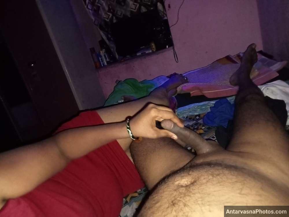 https://pub-5fcdf72a54cd4edbb03ec3edaa415a42.r2.dev/nakedleaks/aunty_arousing_desi_lund_with_a_massage_–_intimate_photo_collection/3.jpg